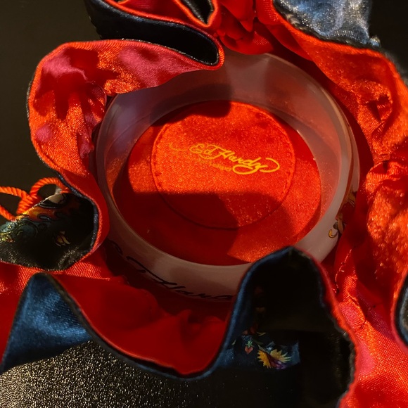 Ed Hardy White Bangle Bracelet - Picture 4 of 4